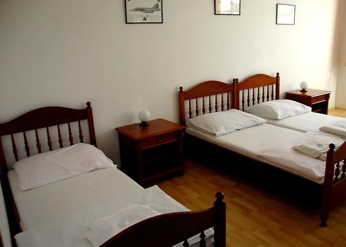 Maison d'hôtes Aviatik Čáslav